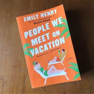 People We Meet on Vacation | Emily Henry | Paperback